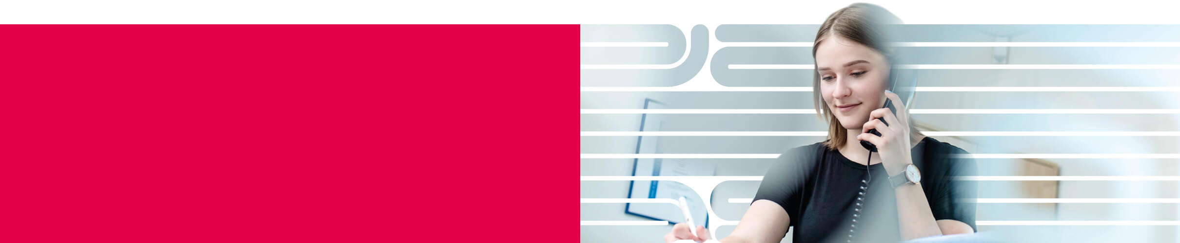 Service employee on the phone in an office environment